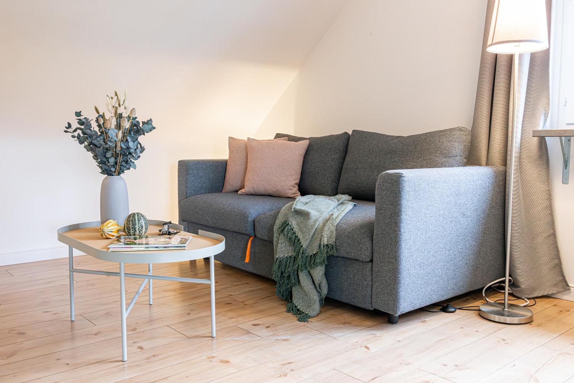 Have-a-nice-stay - U-bahn Nach Hamburg 150m- Baecker & Restaurants 200m - Lidl 800m - Zentrum 1,5km Apartment