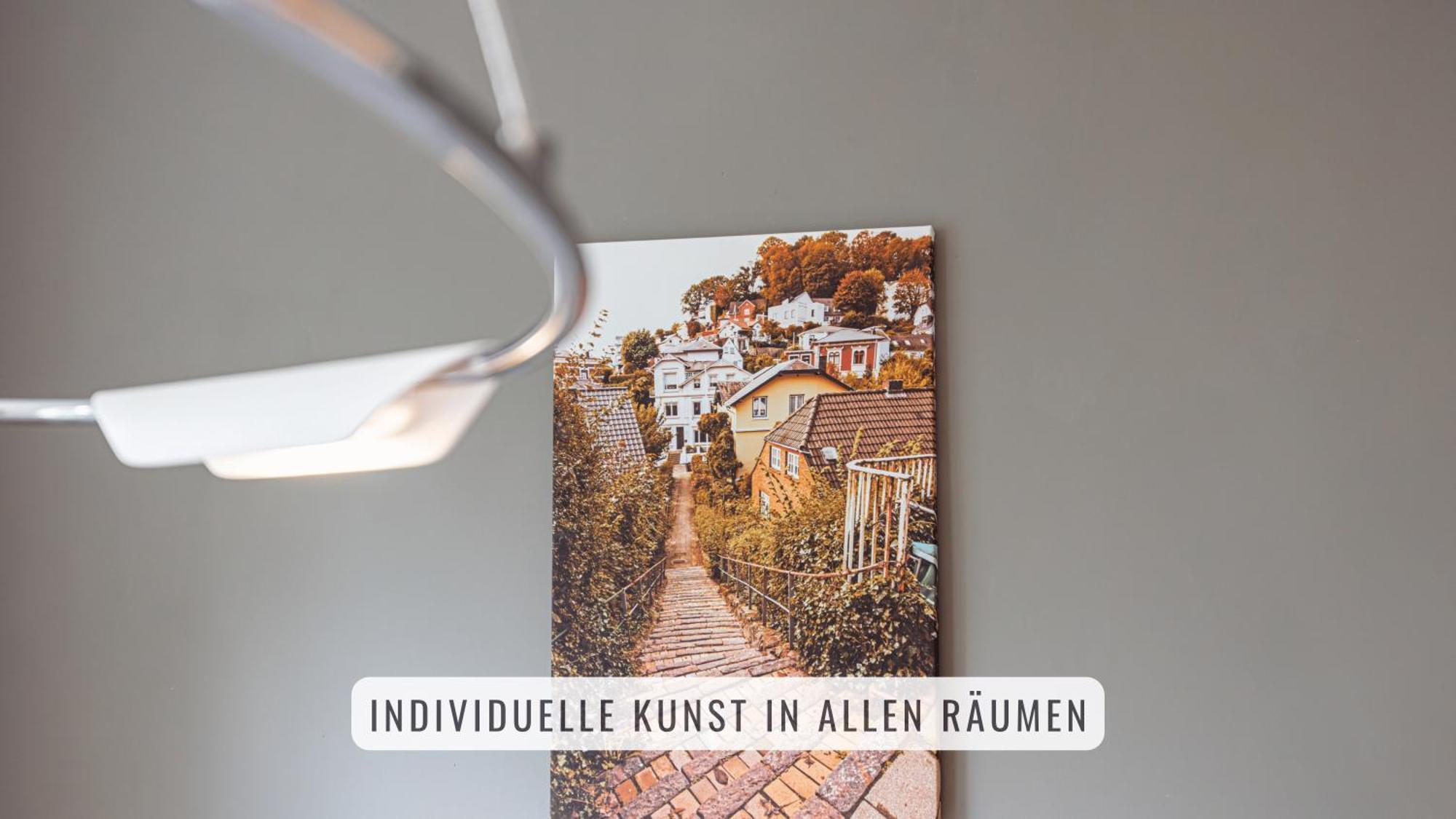 Apartment Have-a-nice-stay - U-bahn Nach Hamburg 150m- Baecker & Restaurants 200m - Lidl 800m - Zentrum 1,5km *